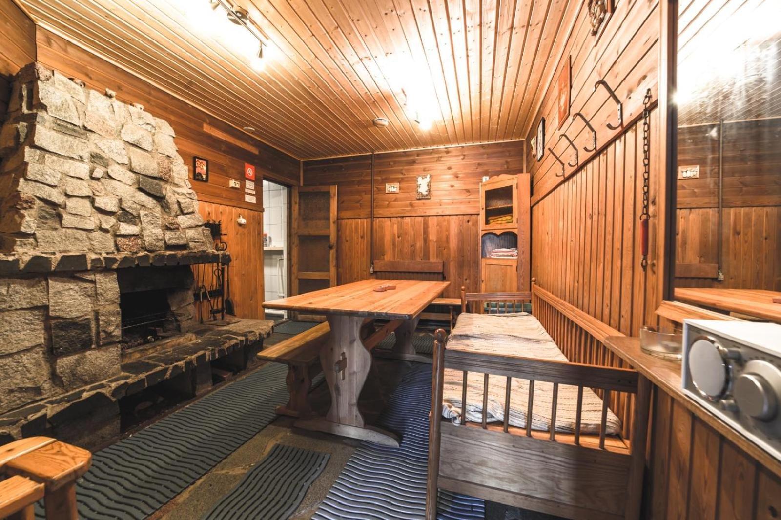 Jaemsaen Gasthaus Esterno foto