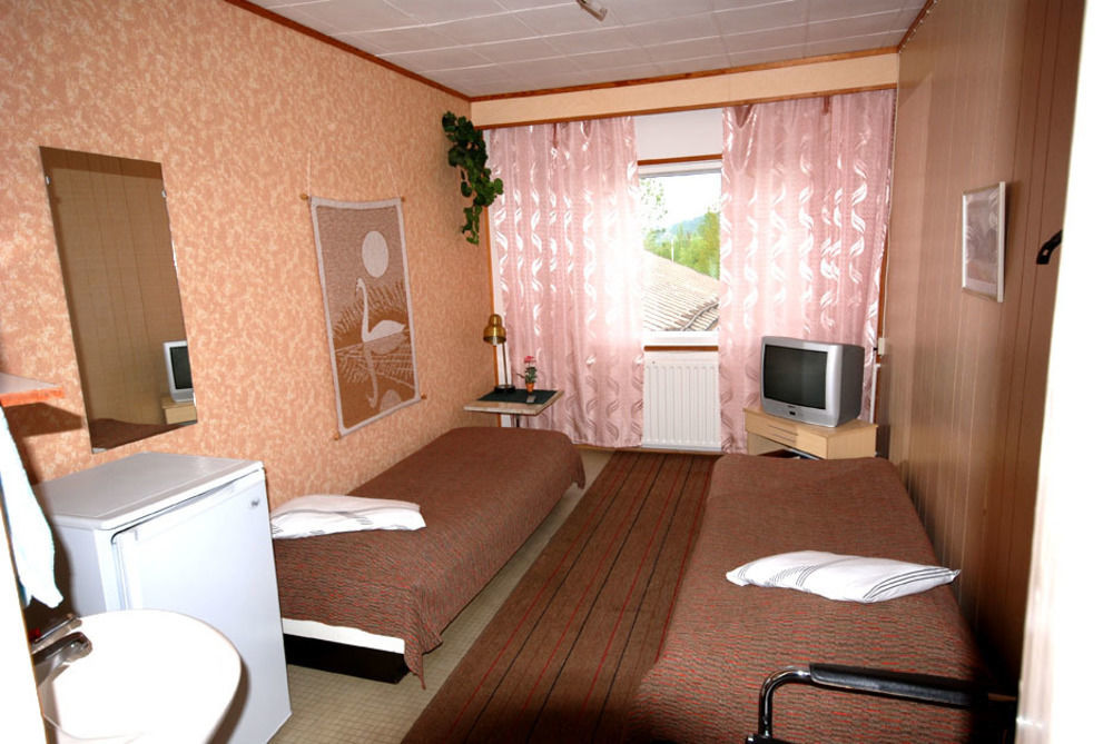 Jaemsaen Gasthaus Esterno foto